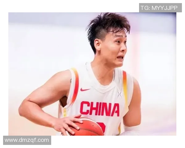 男篮76-80惜败韩国迎2喜2忧！2将证明价值，无赵睿不可，防卫辣眼